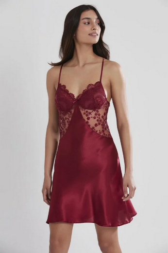 Pierre Cardin Saten Altılı Gelin Çeyiz Seti 6225 Bordo resmi